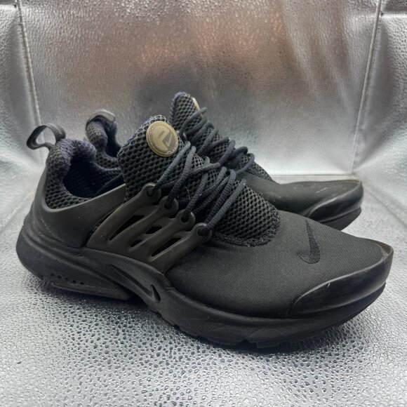 Size 6 Nike Air Presto Mens All Black Athletic Running Sneakers‎ 848132-009 - Picture 1 of 11